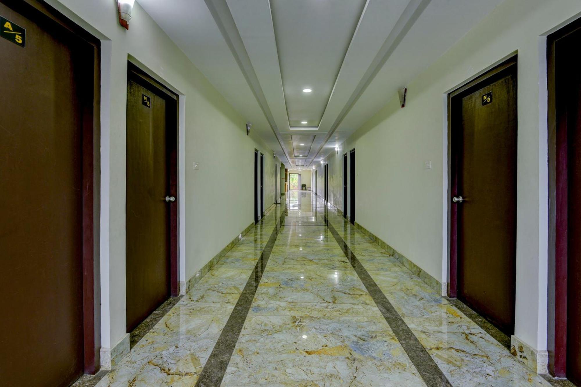 Hotel O Royal Tower Lodge Etakkare Exterior foto